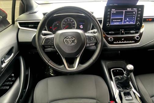 2019 Toyota Corolla Hatchback SE