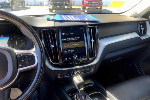 2018 Volvo XC60 T5 Momentum