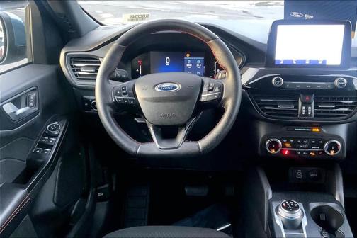 2025 Ford Escape ST-Line Select