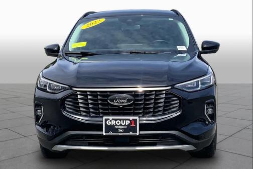 Agate Black Metallic 2023 Ford Escape Platinum
