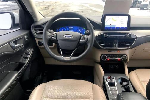 2021 Ford Escape Titanium Hybrid