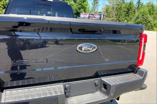AGATE BLACK 2026 Ford F-350 Lariat