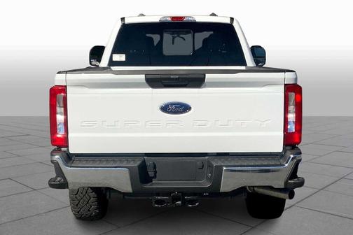 2025 Ford F-250 XL