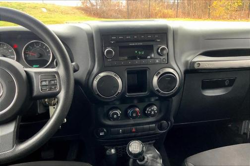 2014 Jeep Wrangler Sport