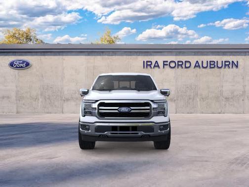 Star White Metallic Tri-Coat 2026 Ford F-150 Lariat