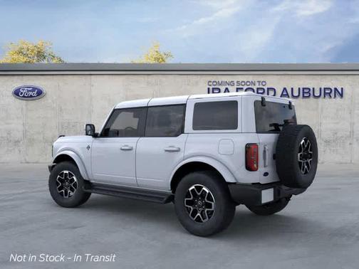 2025 Ford Bronco Outer Banks