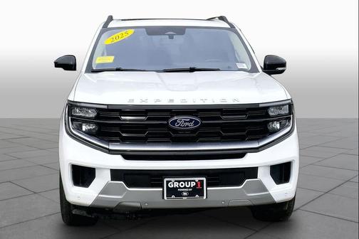 Oxford White 2025 Ford Expedition Max Platinum