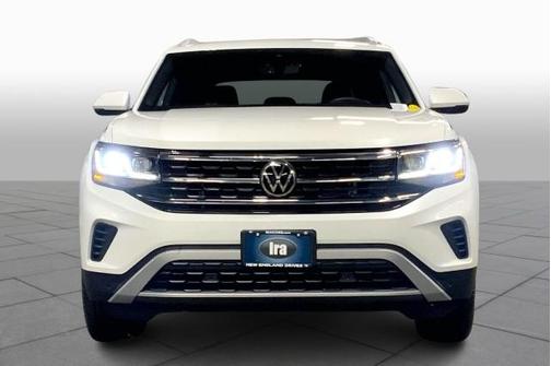 Photo 3 of 32 of 2021 Volkswagen Atlas Cross Sport 3.6L V6 SEL