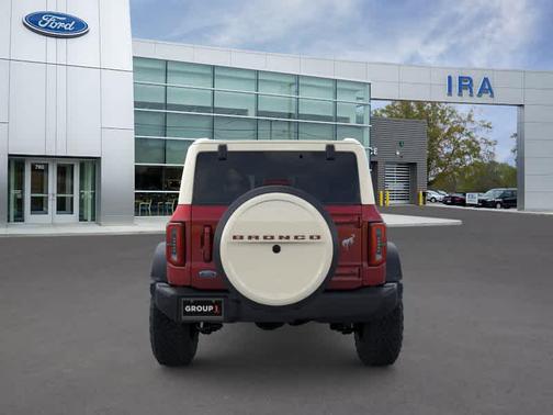 RUBY RED MET TNTD CLEARCOAT 2026 Ford Bronco Outer Banks