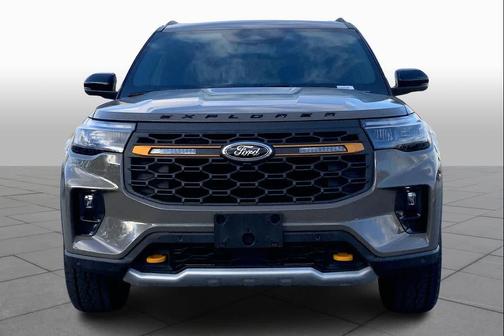 Marsh Gray 2026 Ford Explorer Tremor
