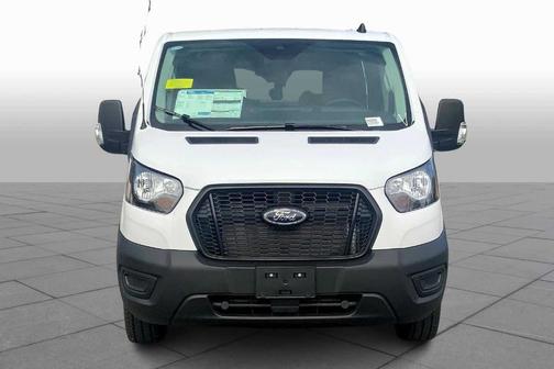 2025 Ford Transit-250 