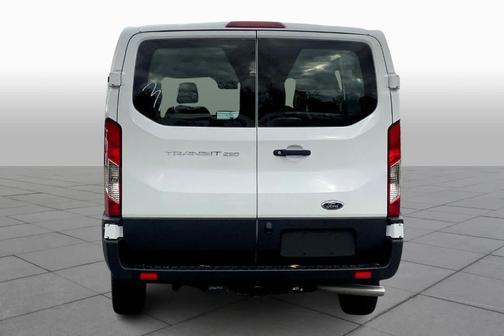 2025 Ford Transit-250