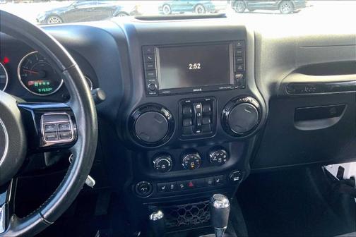2015 Jeep Wrangler Unlimited Altitude