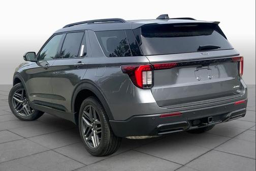 CARBONIZED GRAY METALLIC 2026 Ford Explorer ST-Line