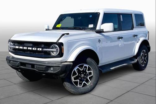 White 2026 Ford Bronco Outer Banks