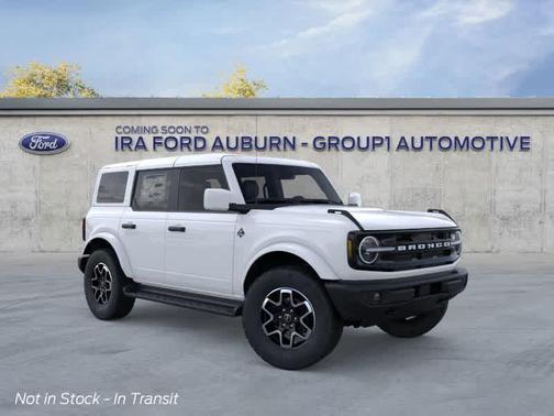 2026 Ford Bronco Outer Banks