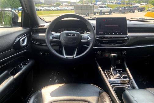 2022 Jeep Compass Altitude