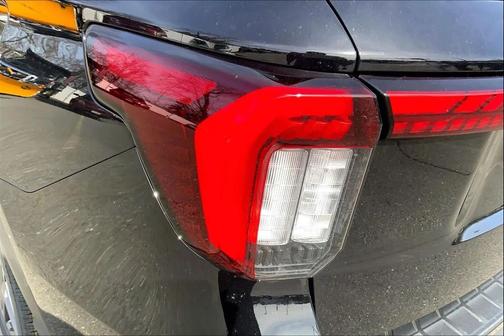 Black 2026 Ford Explorer ST-Line