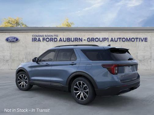 2025 Ford Explorer ST-Line