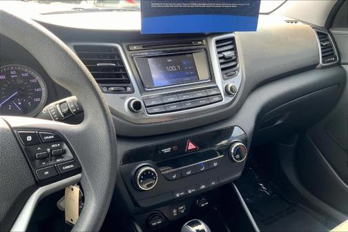 2018 Hyundai TUCSON SE