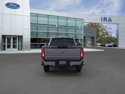 2025 Ford F-350 XLT