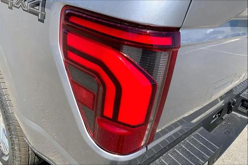 ICONIC SILVER METALLIC 2026 Ford F-150 Lariat