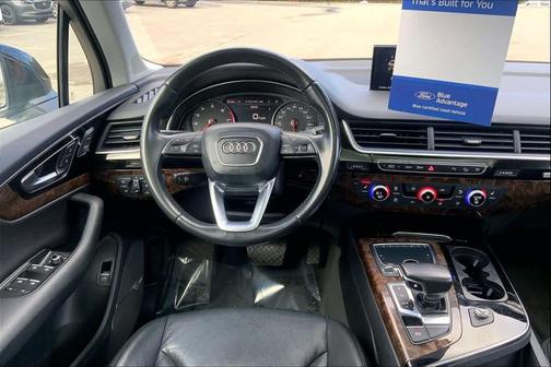 Night Black 2018 Audi Q7 3.0T Premium Plus