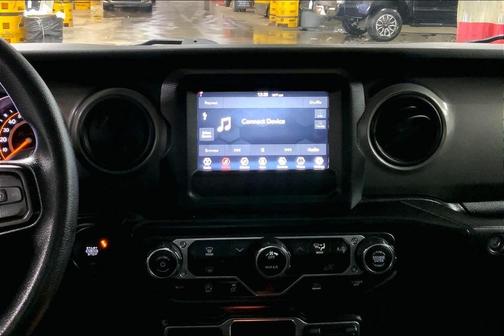 2022 Jeep Gladiator Sport