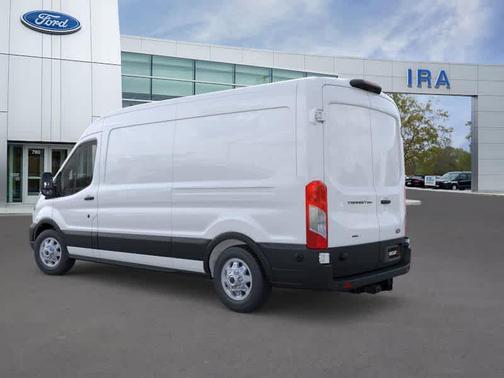 2026 Ford Transit-250 148 WB Medium Roof Cargo