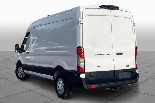 2026 Ford Transit-250 148 WB Medium Roof Cargo