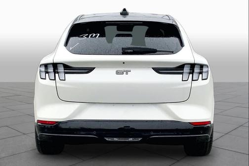 STAR WHITE MET TRI-COAT 2026 Ford Mustang Mach-E GT