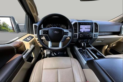 STAR WHITE METALLIC TRI-COAT 2020 Ford F-150 Lariat