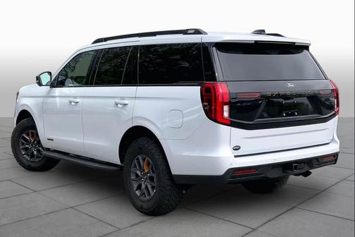 SPACE SILVER METALLIC 2026 Ford Expedition Tremor