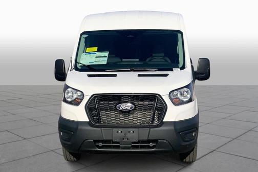 2026 Ford Transit-250 148 WB Medium Roof Cargo