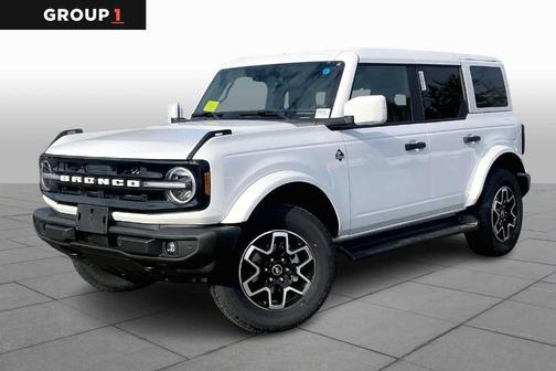 2026 Ford Bronco Outer Banks