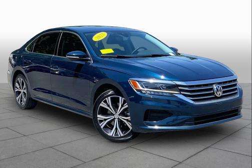 Tourmaline Blue Metallic 2022 Volkswagen Passat 2.0T SE