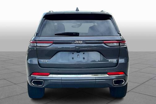 2022 Jeep Grand Cherokee Overland