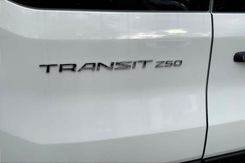 2025 Ford Transit-250