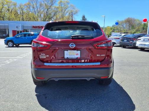 2022 Nissan Rogue Sport SL