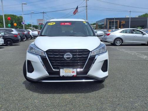 2024 Nissan Kicks SV