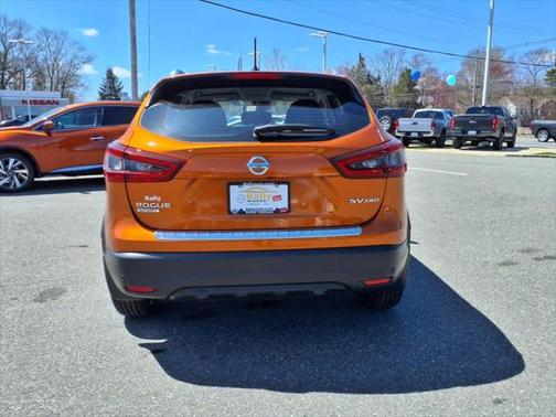 2021 Nissan Rogue Sport SV
