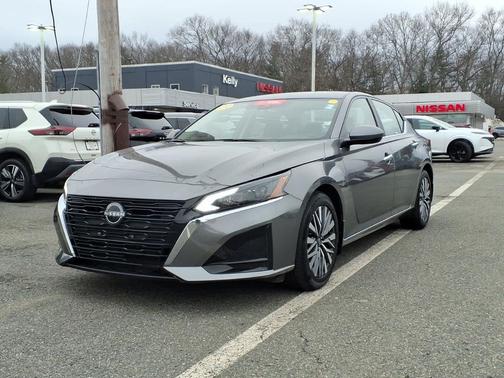 Gun Metallic 2023 Nissan Altima 2.5 SV