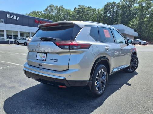 2024 Nissan Rogue Platinum