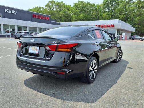 2021 Nissan Altima 2.5 SV
