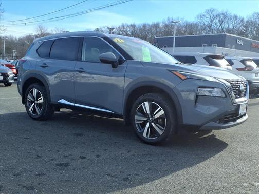 2021 Nissan Rogue SL