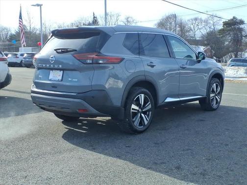 2021 Nissan Rogue SL