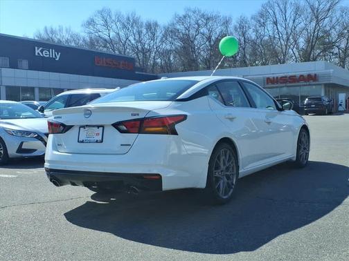 2024 Nissan Altima SR VC-Turbo FWD