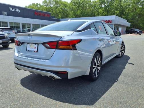 2022 Nissan Altima 2.5 SL