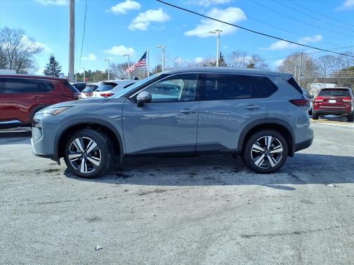 2024 Nissan Rogue SL