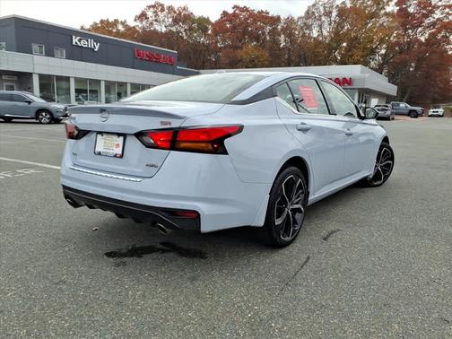 2023 Nissan Altima SR Intelligent AWD